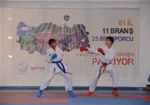 Erzurum karatede final vizesini aldı